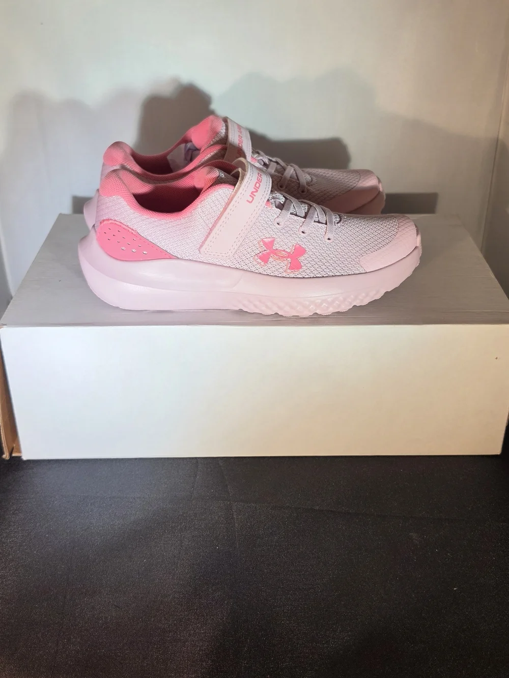 Under Armour Kids Pink Mesh Sneakers with Hook-and-Loop Strap